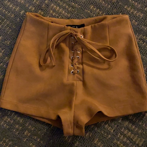 Suede shorts - Picture 1 of 2